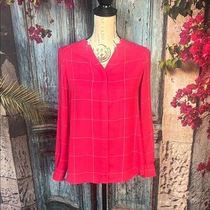 Apt 9 pink and white slightly sheer blouse, size Small Petite, good condition